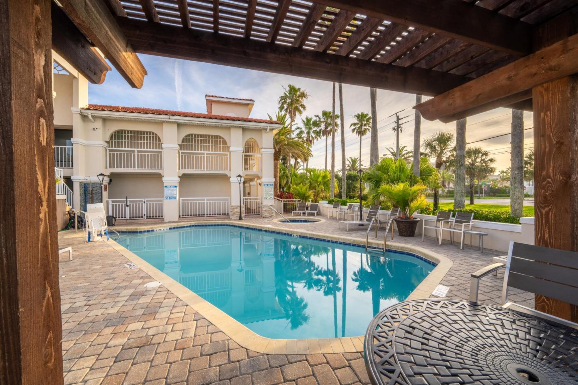 Best Western Seaside Inn St. Augustine Beach Экстерьер фото